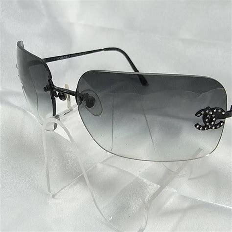 Chanel Coco Chanel Mark Sunglasses 4017.